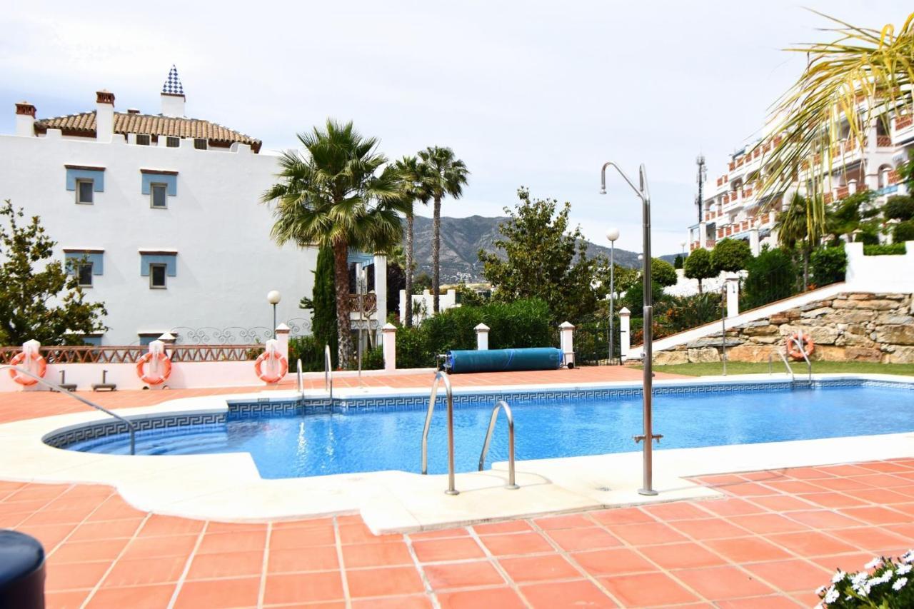 Beautiful Apt With Golf & Lake Views Mijas Golf ฟูเอนฮิโรลา ภายนอก รูปภาพ
