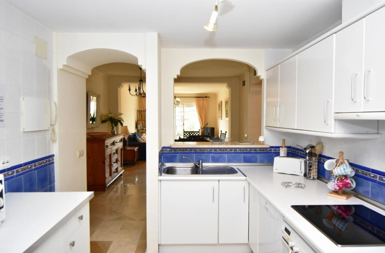 Beautiful Apt With Golf & Lake Views Mijas Golf ฟูเอนฮิโรลา ภายนอก รูปภาพ